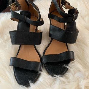 Pre-loved sandals